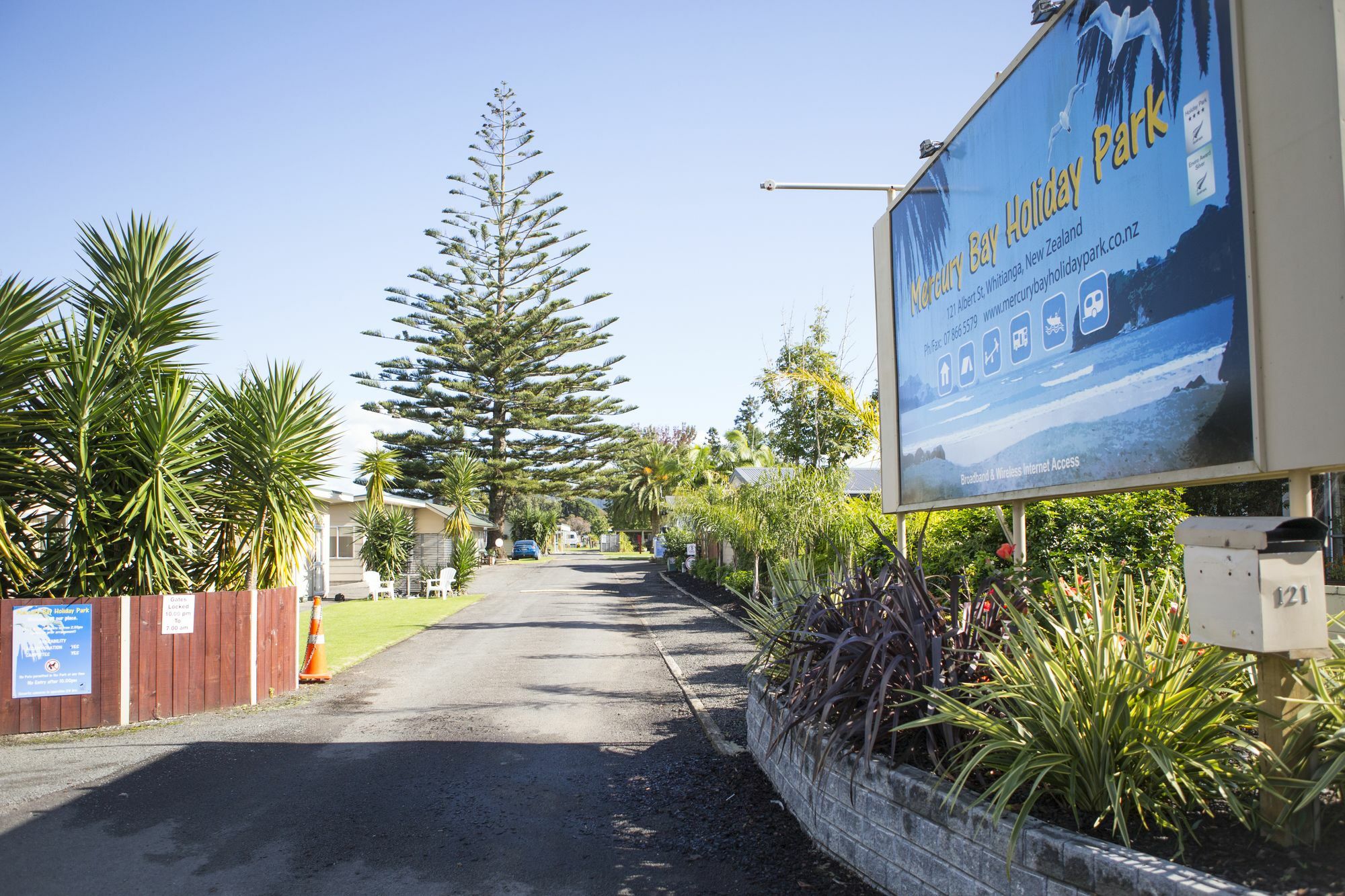 Mercury Bay Holiday Park フィティアンガ エクステリア 写真